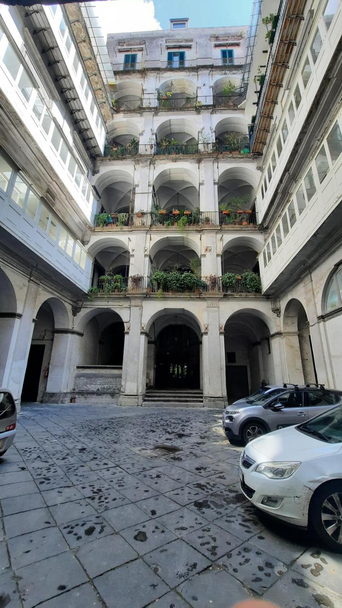 White Home 2 San Gregorio 14 Napels Buitenkant foto